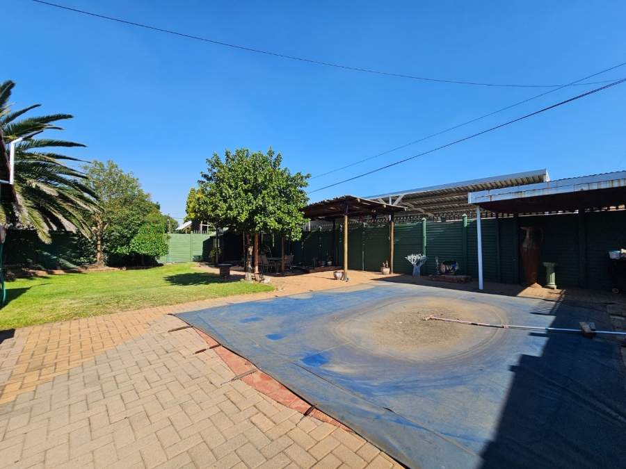 3 Bedroom Property for Sale in Vaalpark Free State